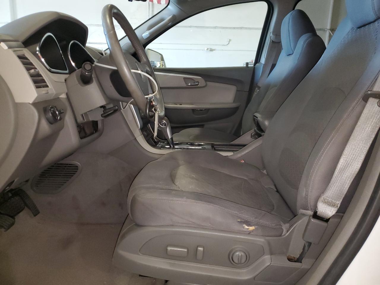 2010 CHEVROLET TRAVERSE