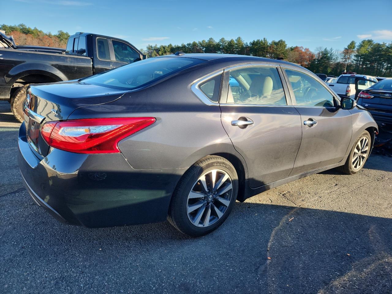 2017 NISSAN ALTIMA
