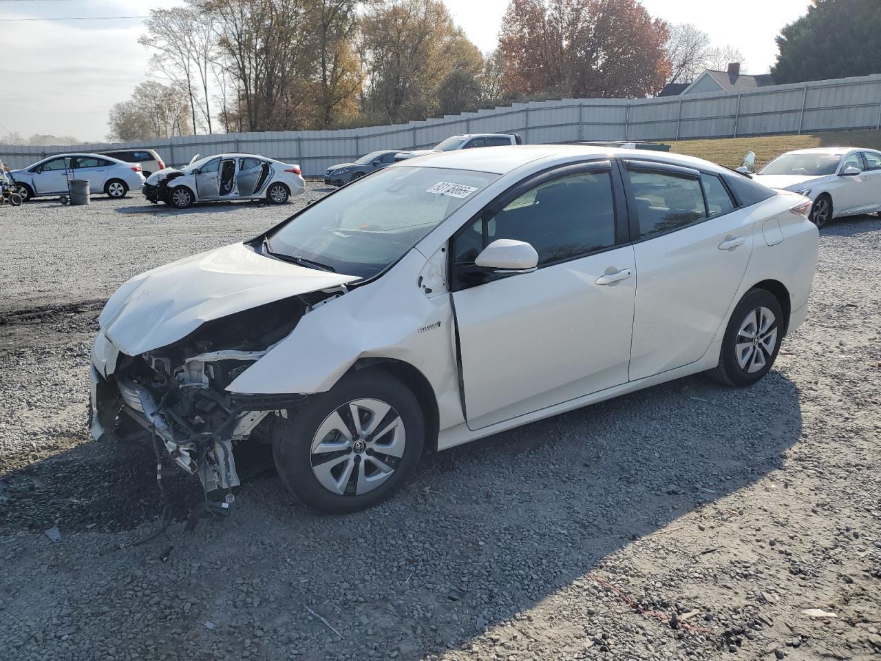 2018 TOYOTA PRIUS