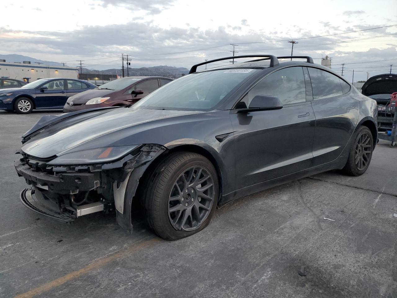 2024 TESLA MODEL 3