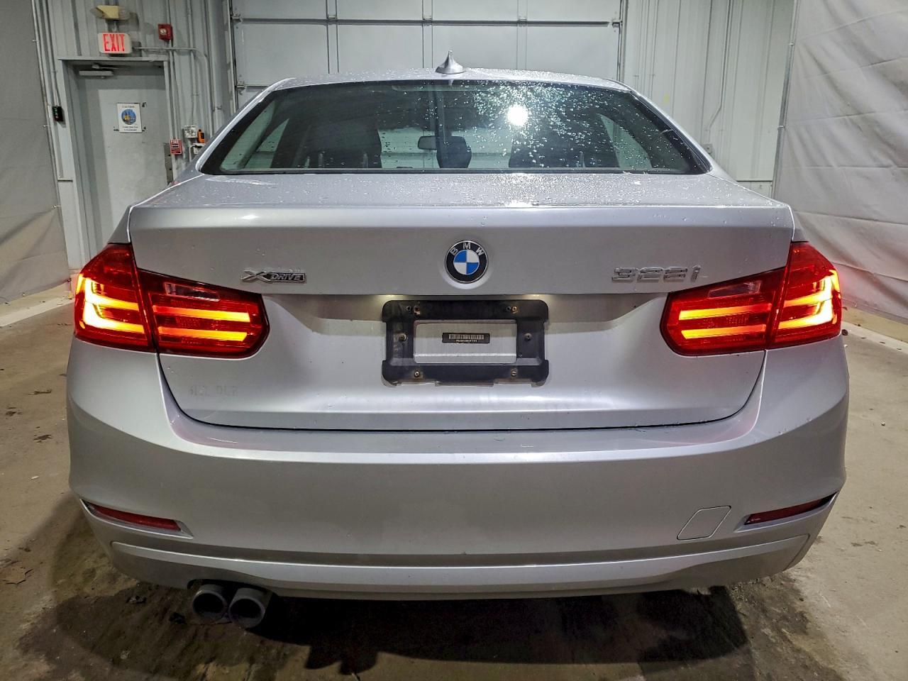2013 BMW 3 SERIES