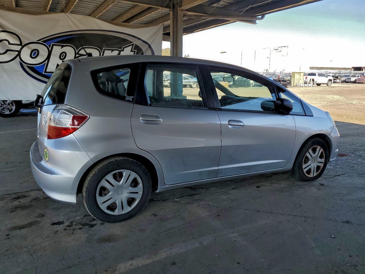 2011 HONDA FIT