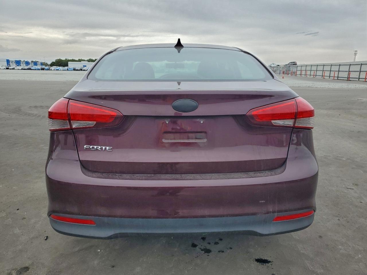 2017 KIA FORTE
