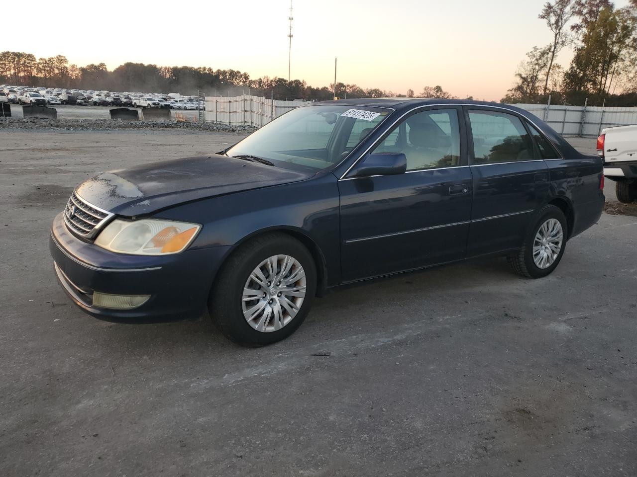 2004 TOYOTA Avalon