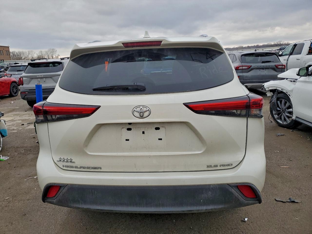 2021 TOYOTA HIGHLANDER