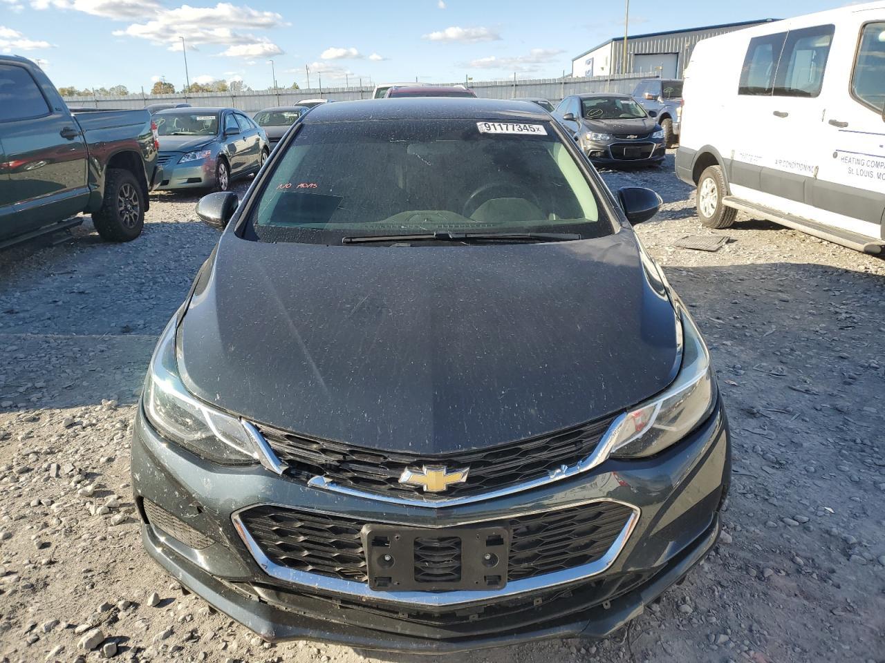 2017 CHEVROLET CRUZE