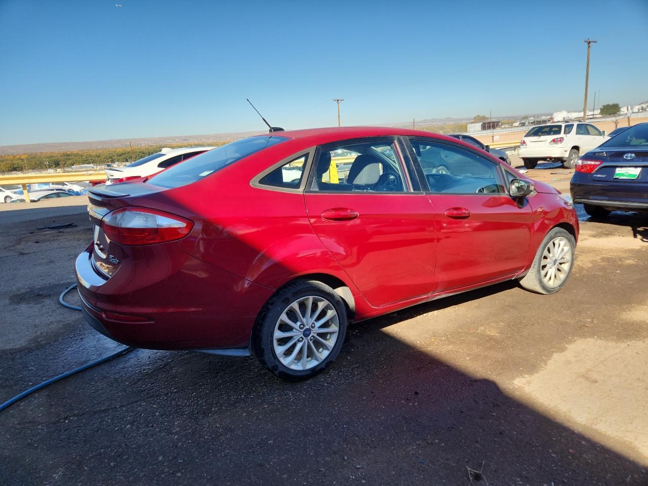 2014 FORD Fiesta