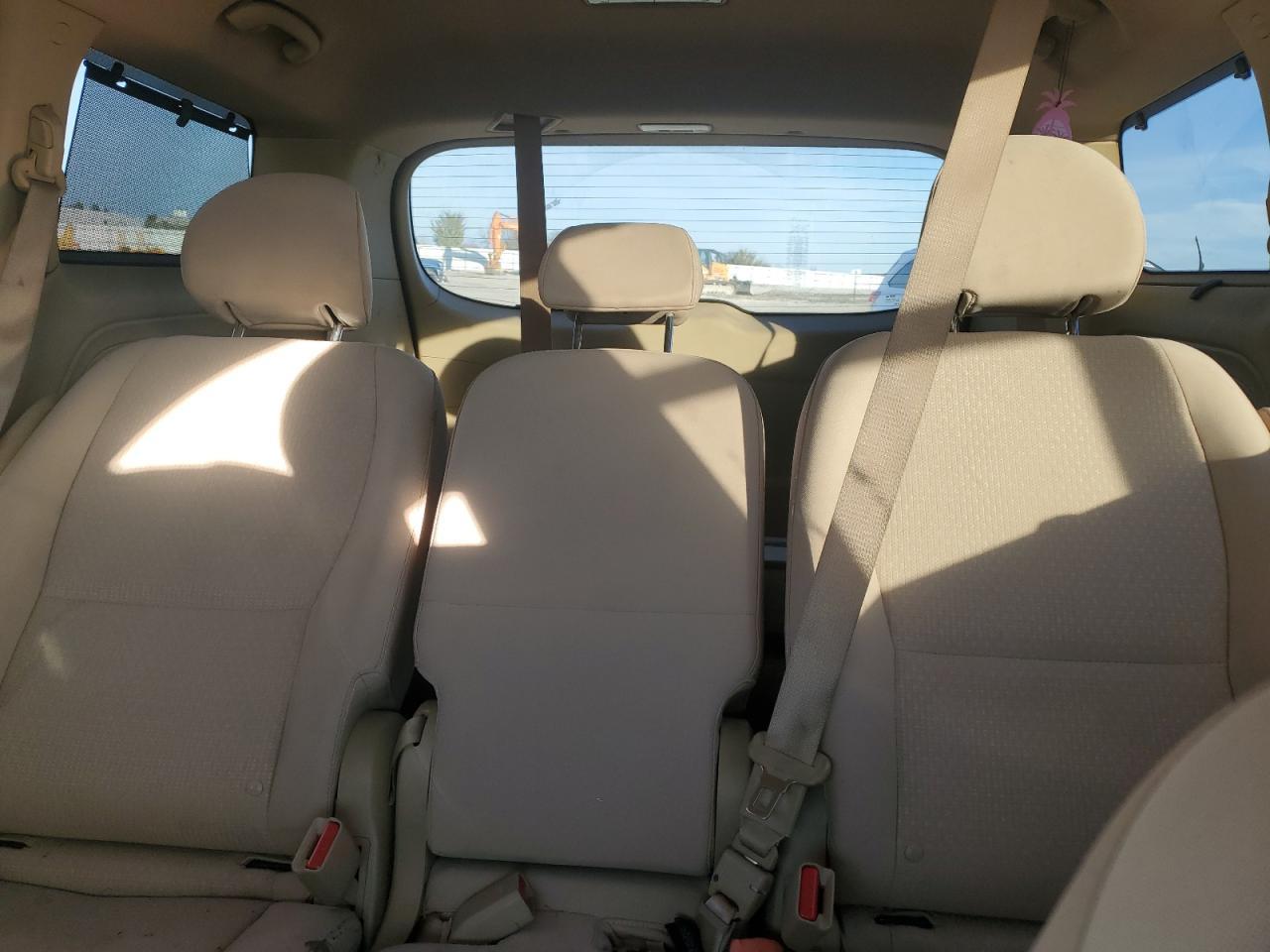 2016 KIA SEDONA