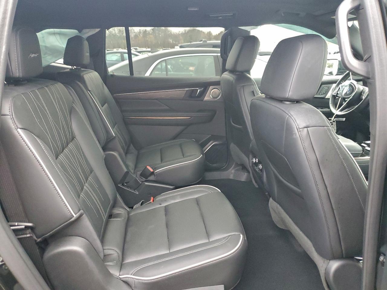 2025 BUICK ENCLAVE AVENIR