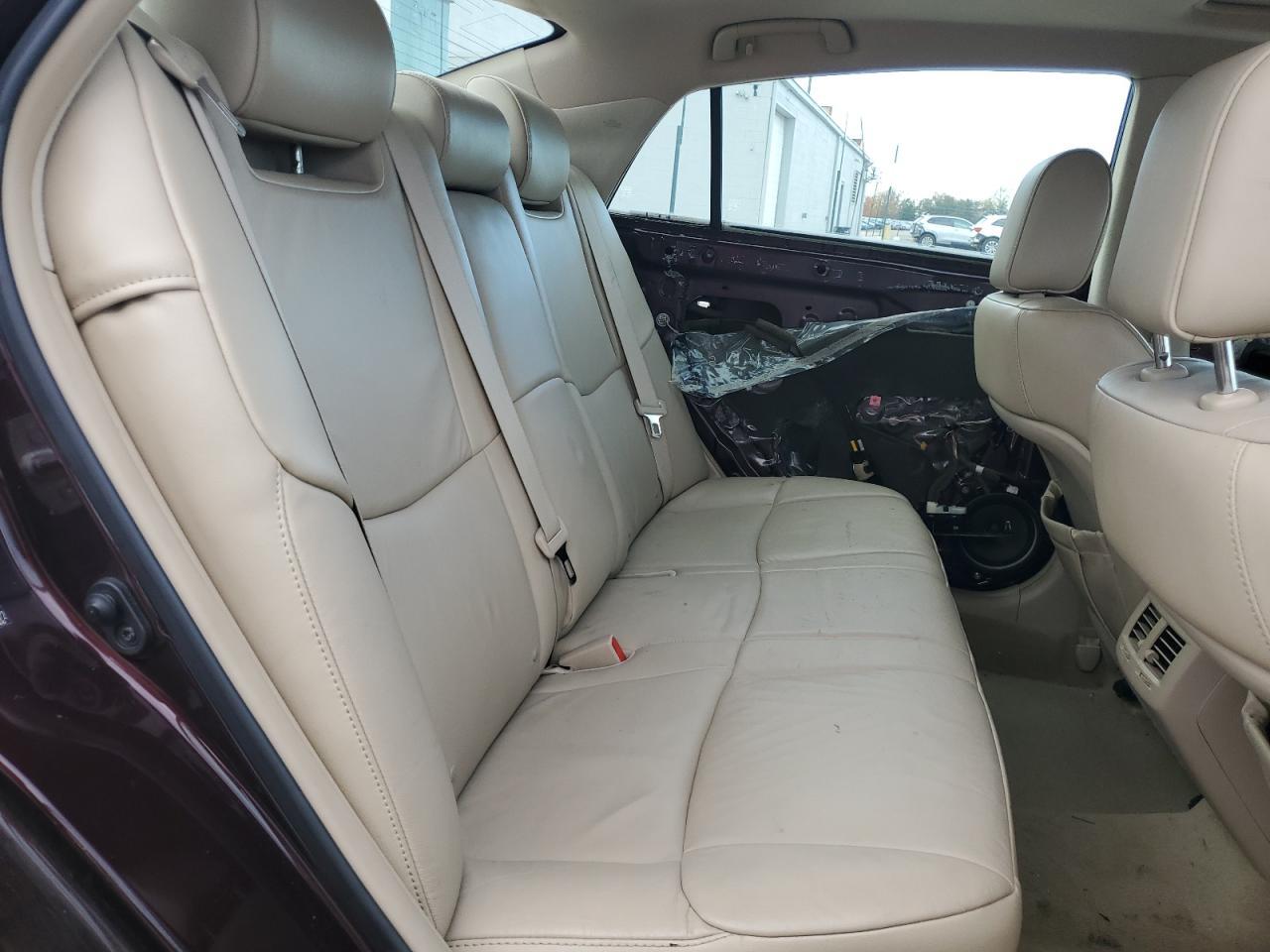 2011 TOYOTA Avalon