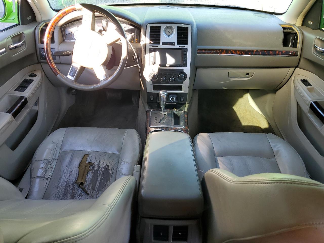 2009 CHRYSLER 300
