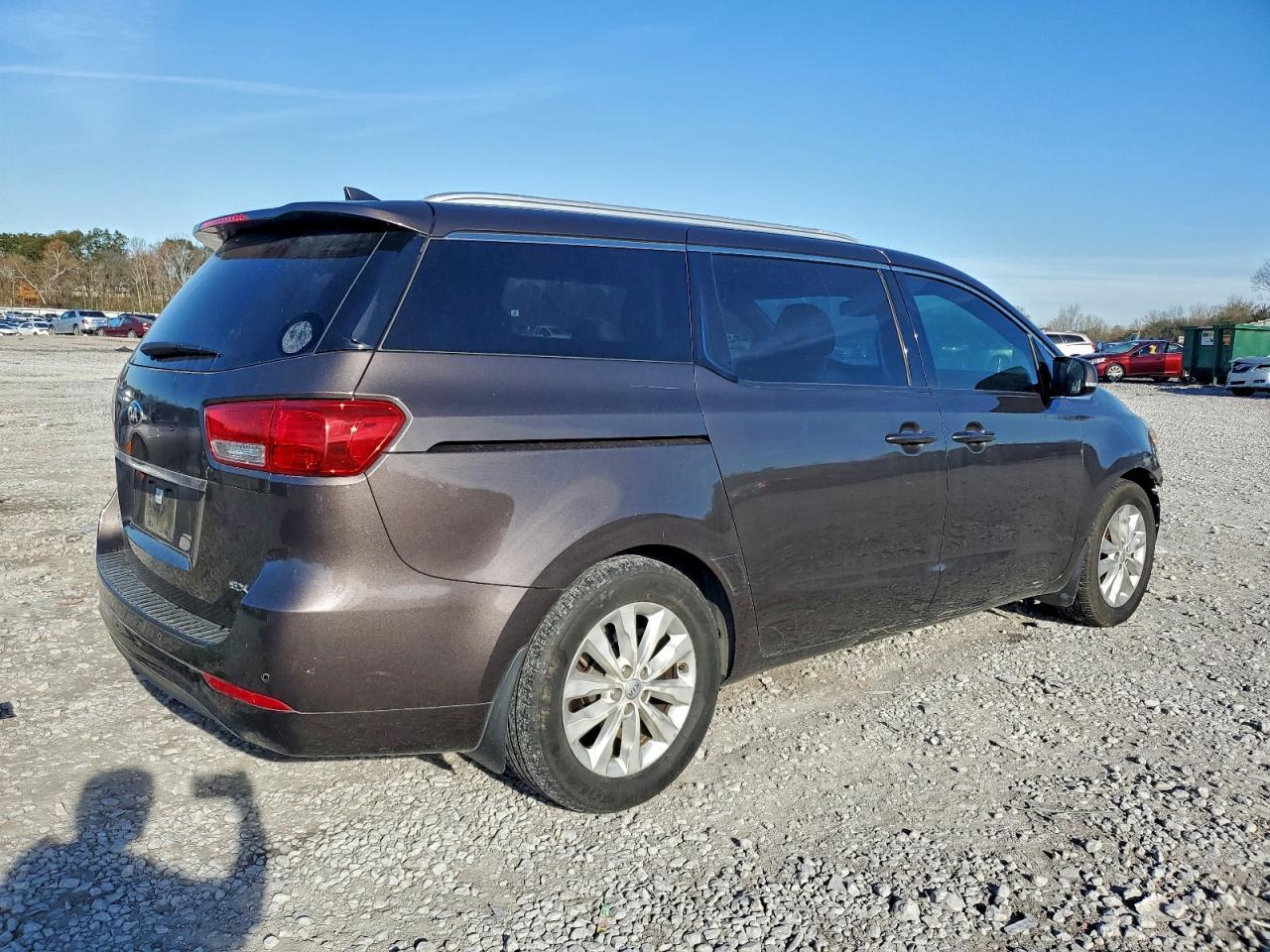 2016 KIA SEDONA