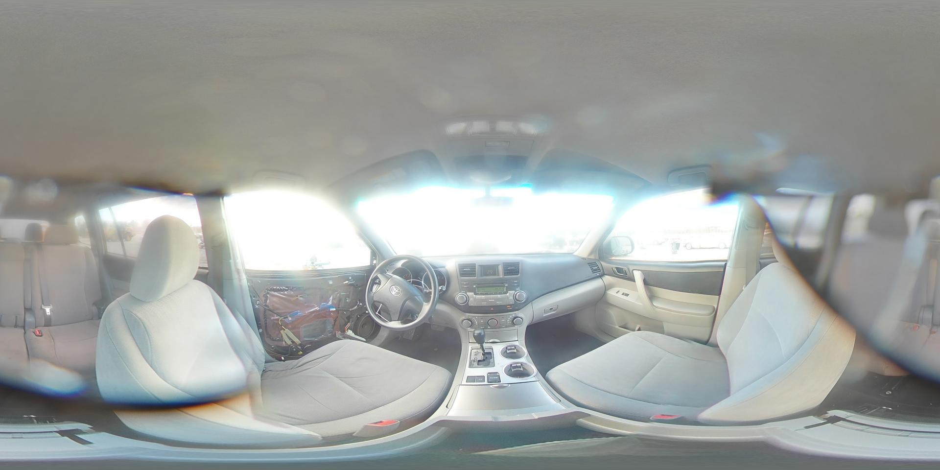 2012 TOYOTA HIGHLANDER