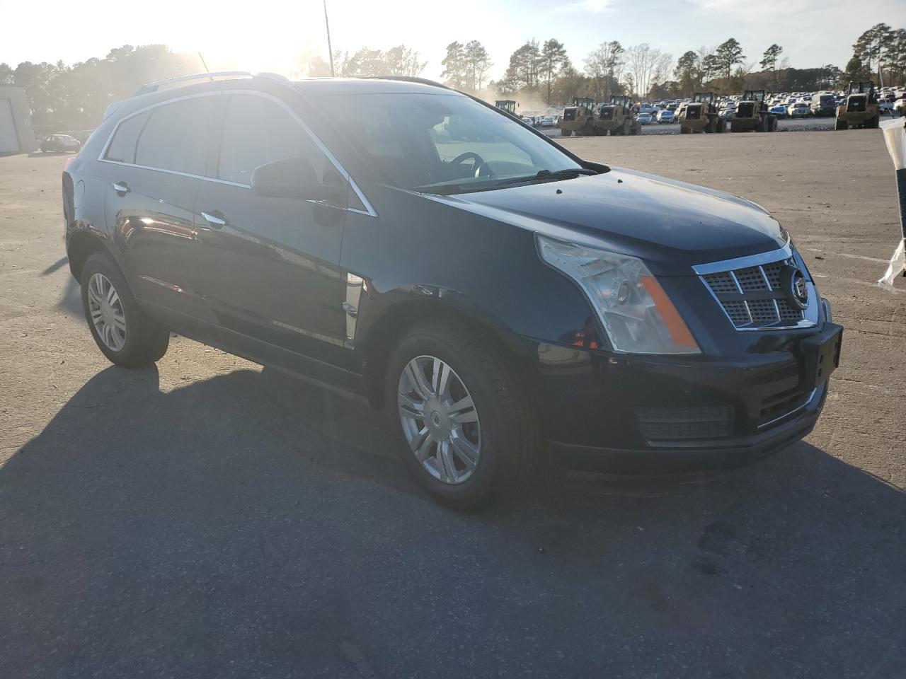 2010 CADILLAC SRX