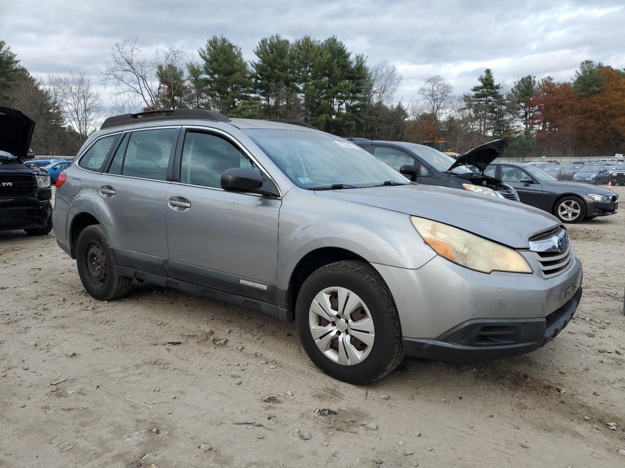 2010 SUBARU Outback