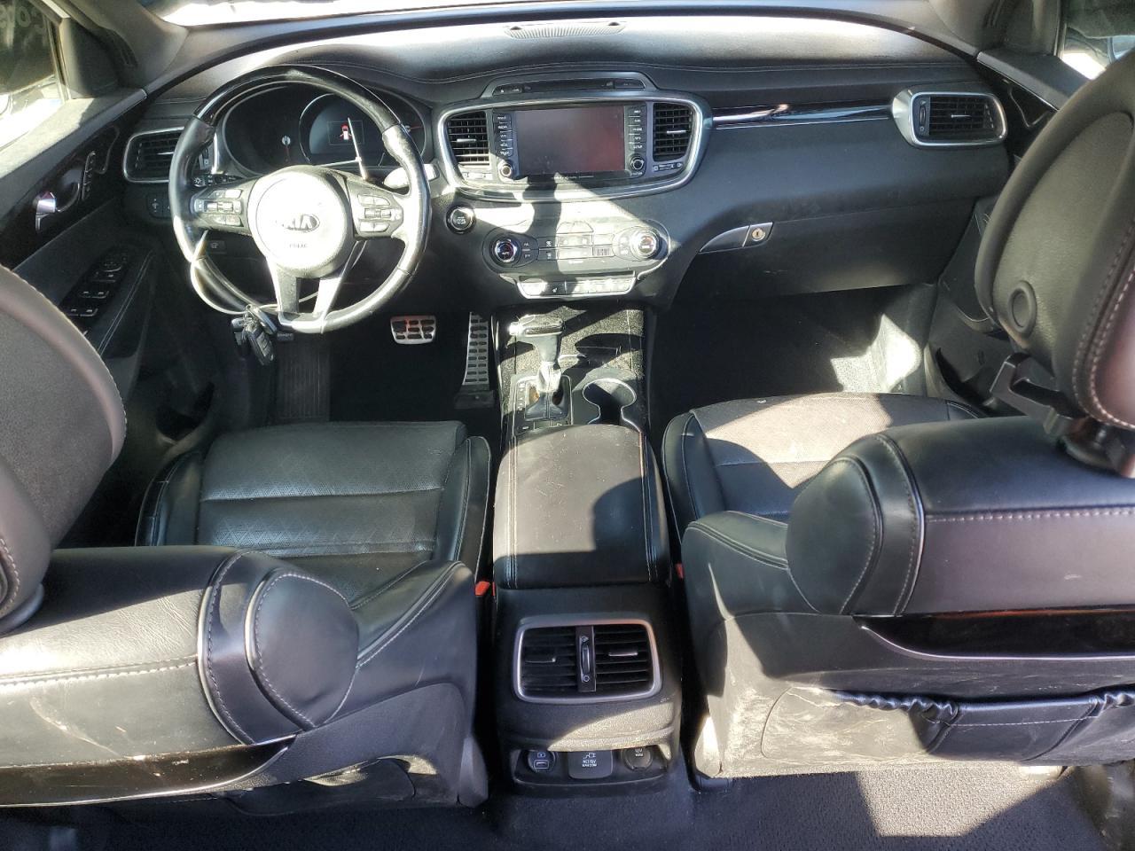 2016 KIA SORENTO