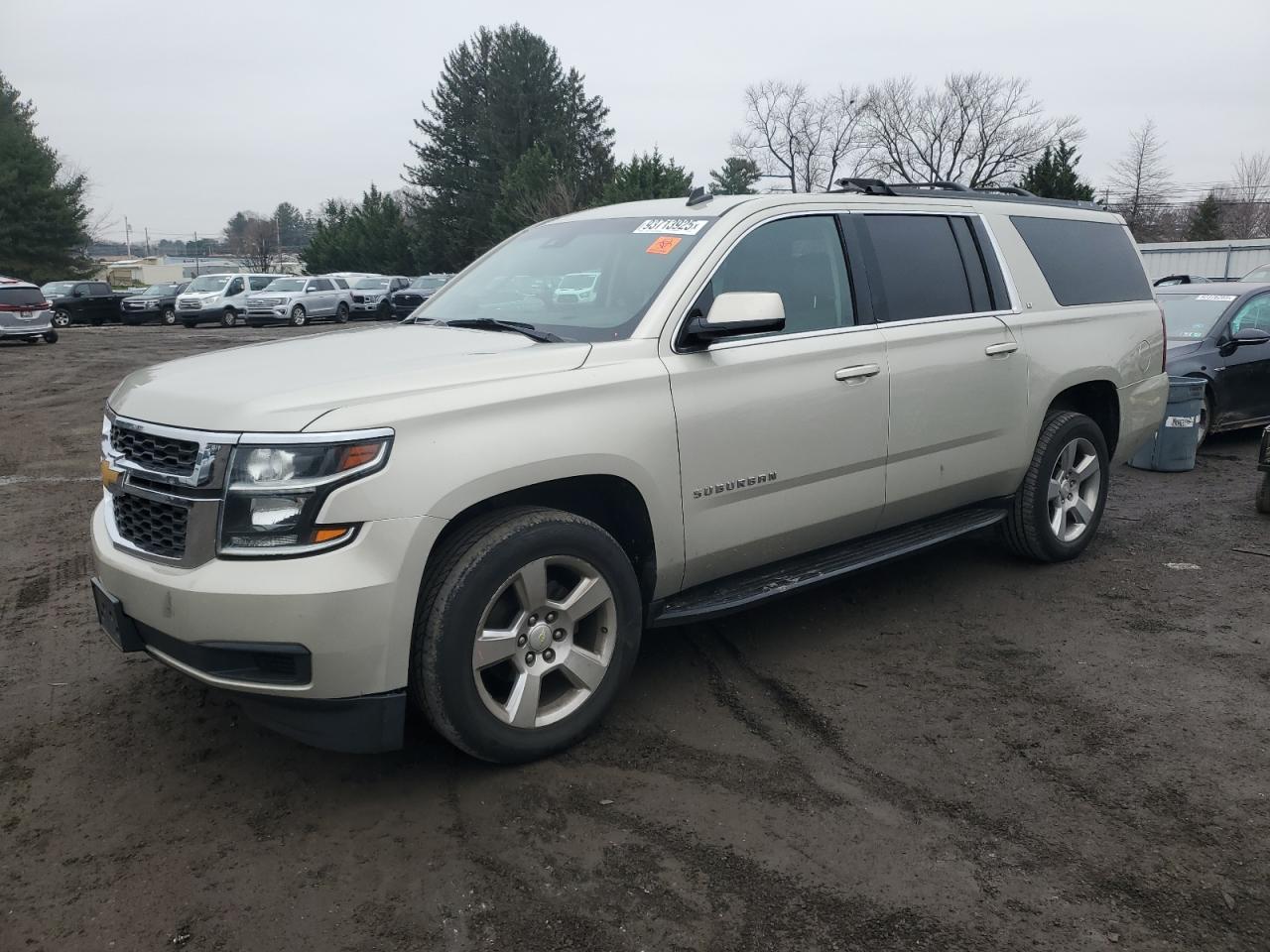 2015 CHEVROLET Suburban