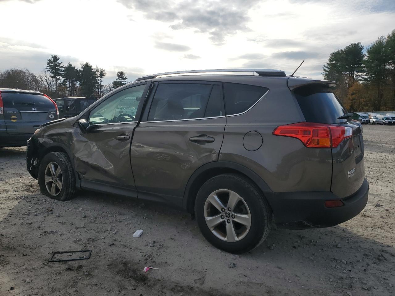 2015 TOYOTA RAV4