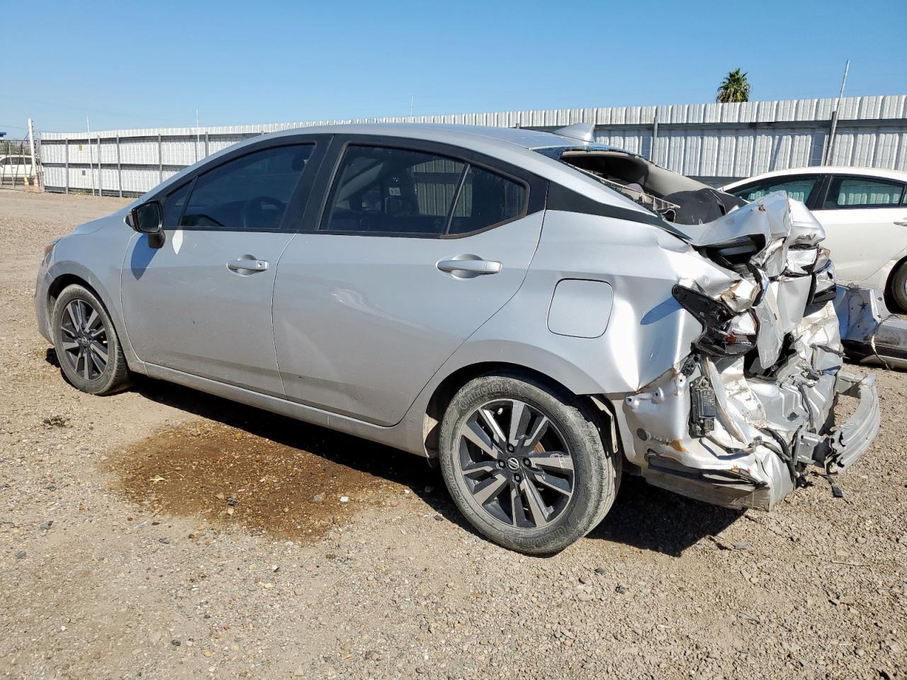 2021 NISSAN VERSA