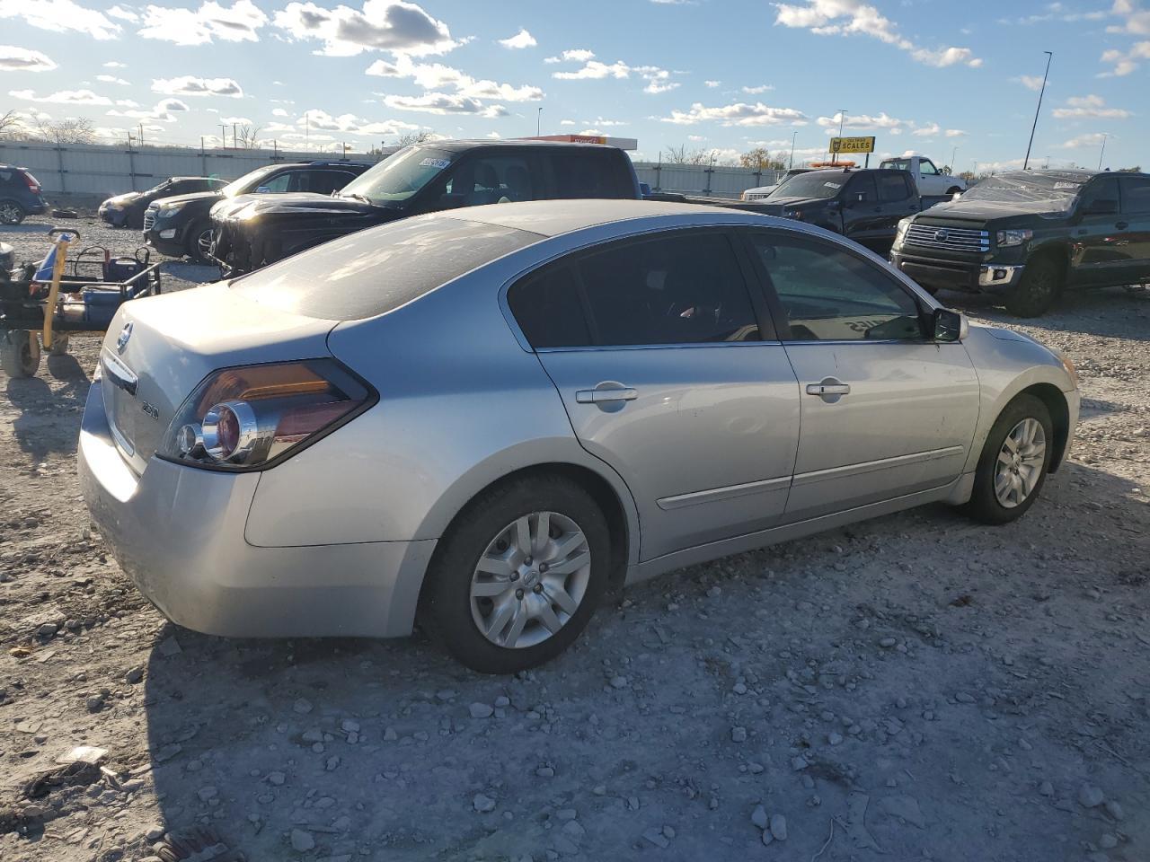 2012 NISSAN ALTIMA