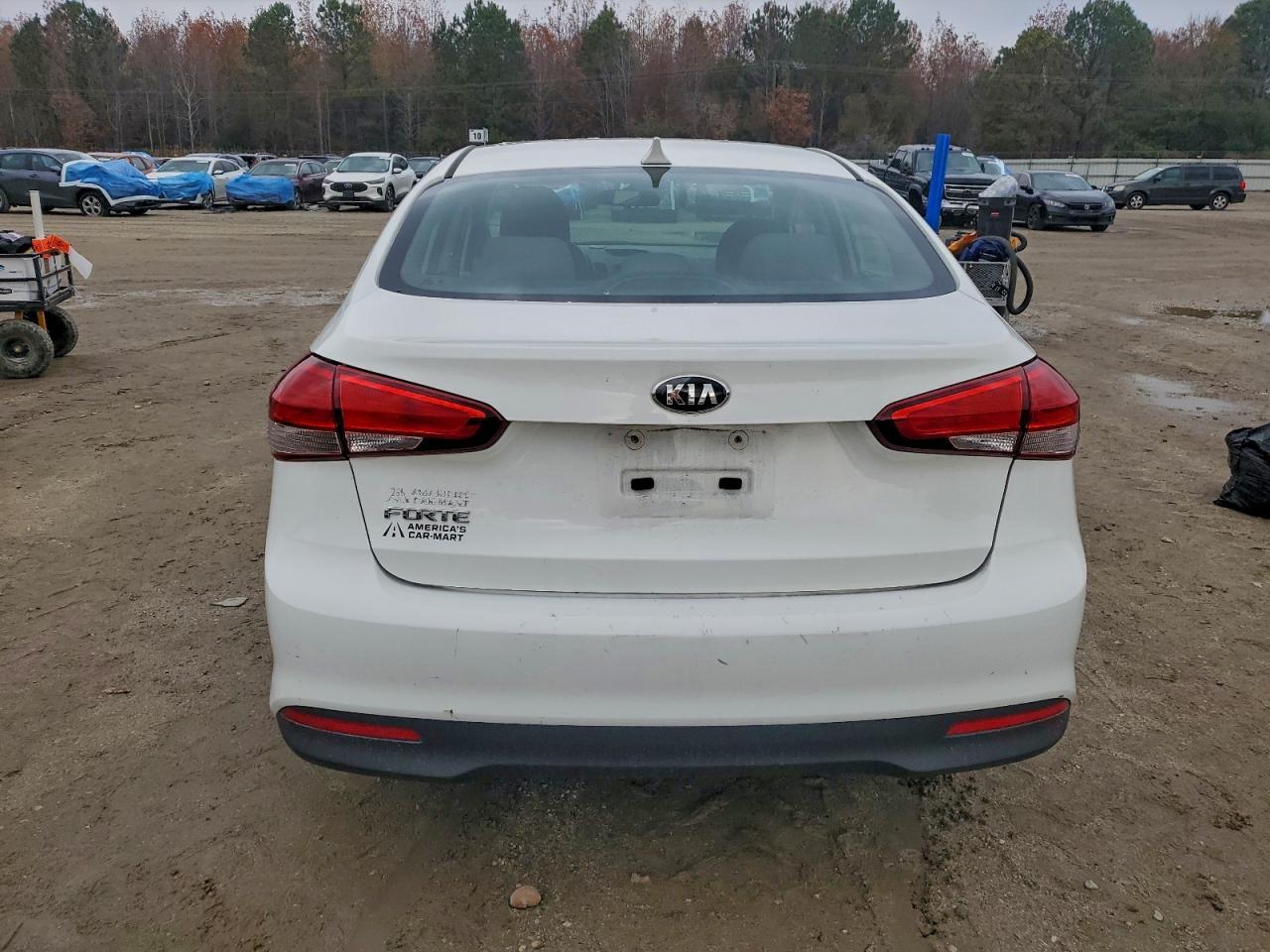2017 KIA FORTE