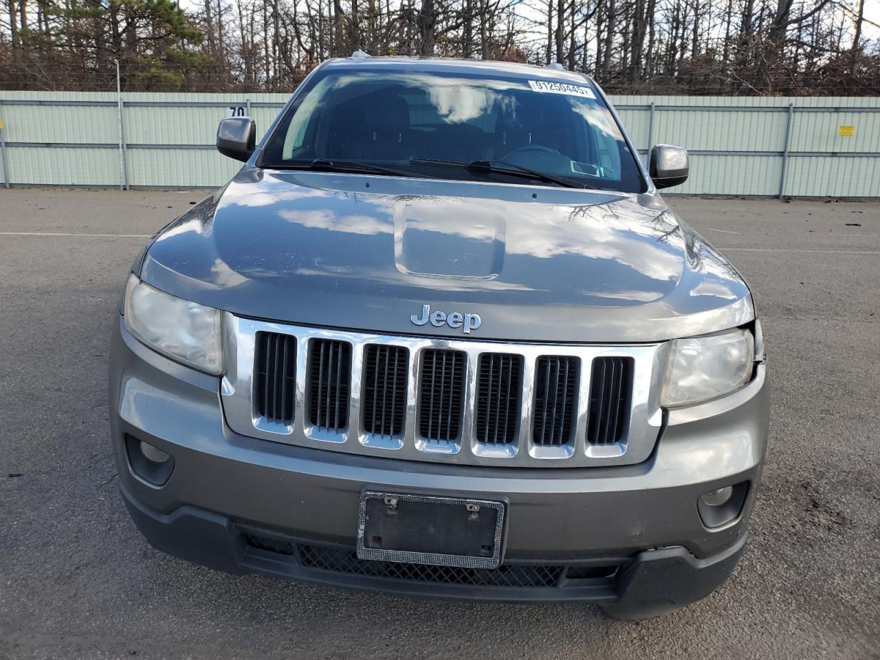 2011 JEEP Grand Cherokee