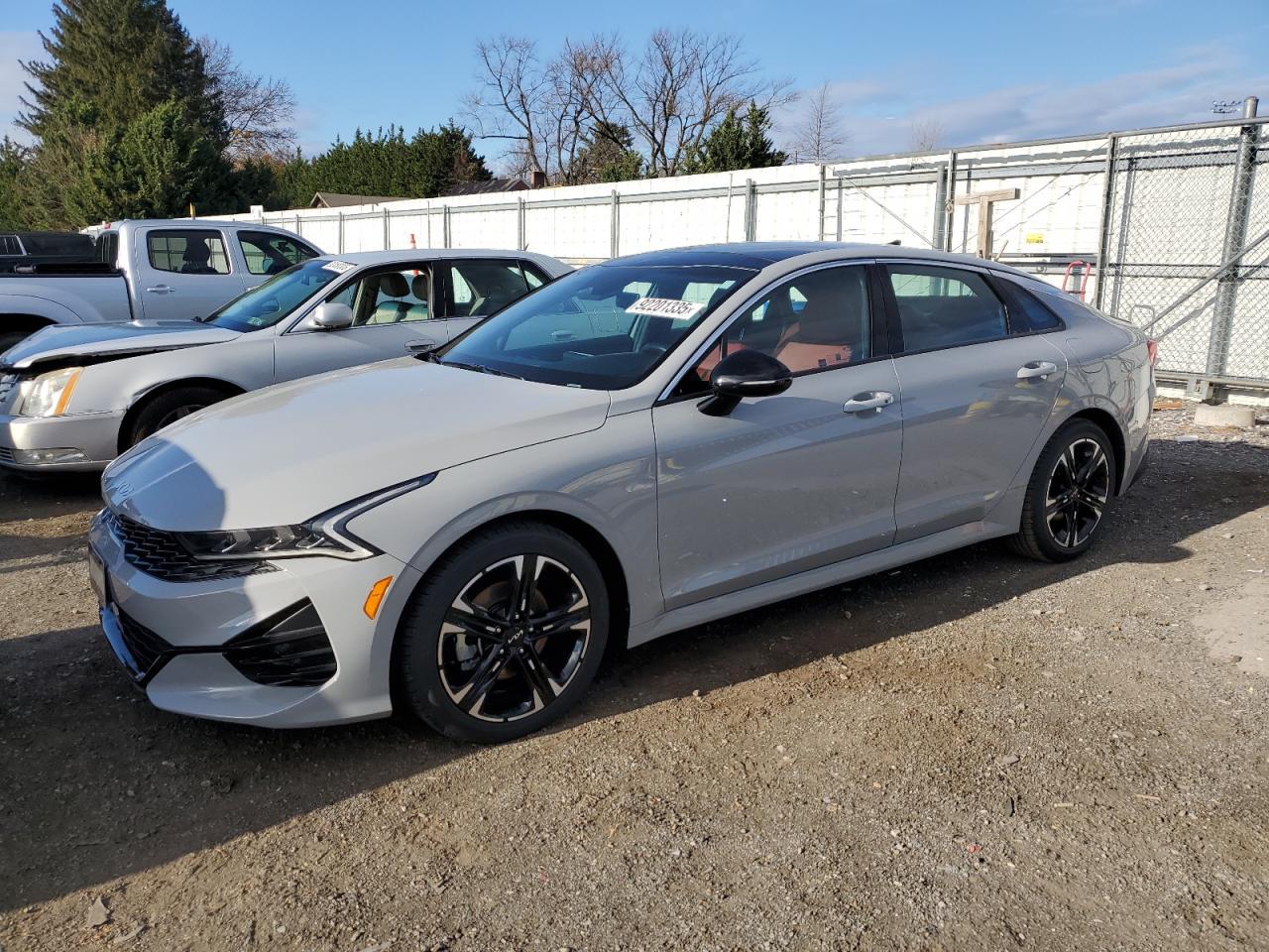 2023 KIA K5