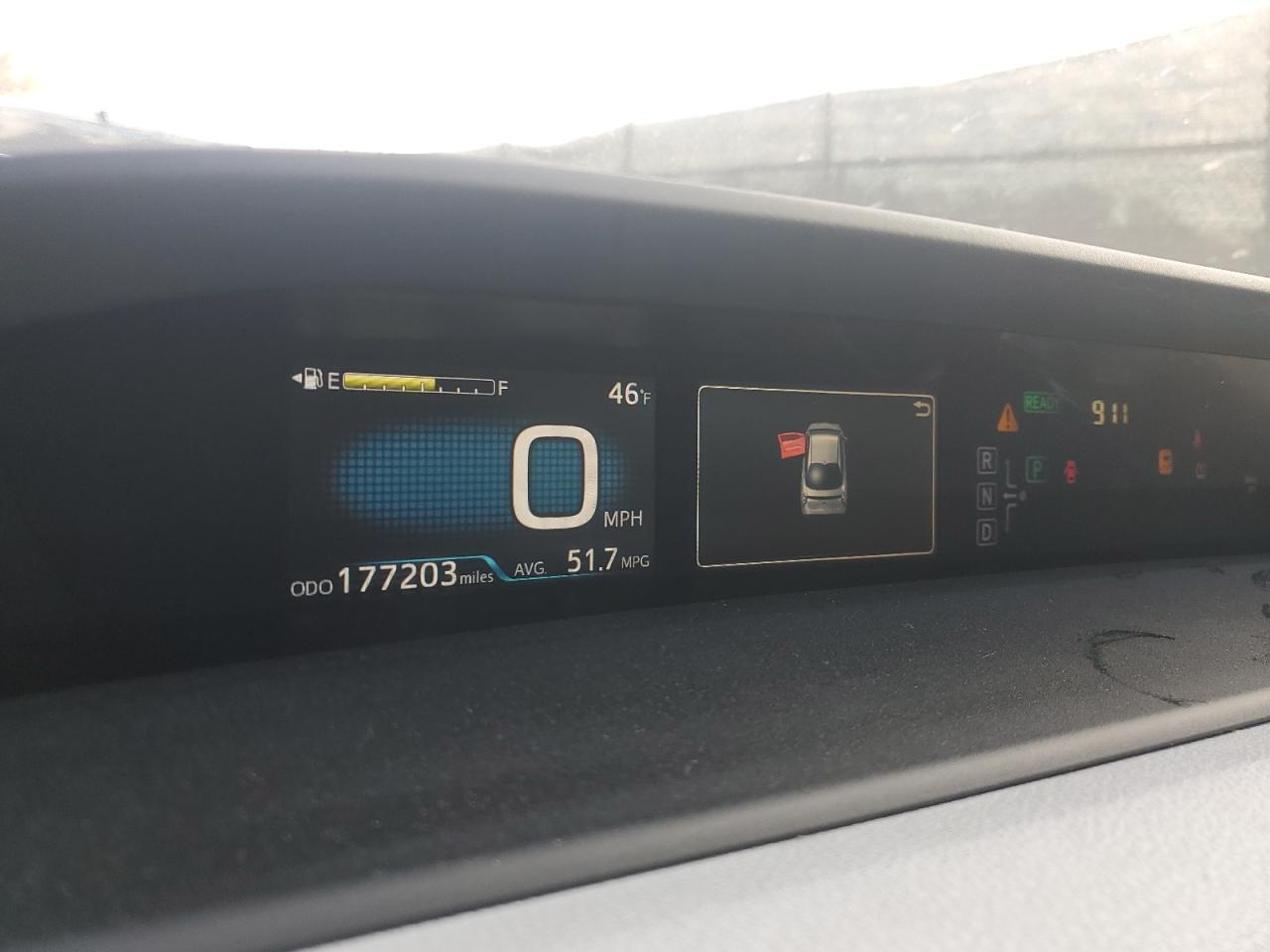 2016 TOYOTA PRIUS
