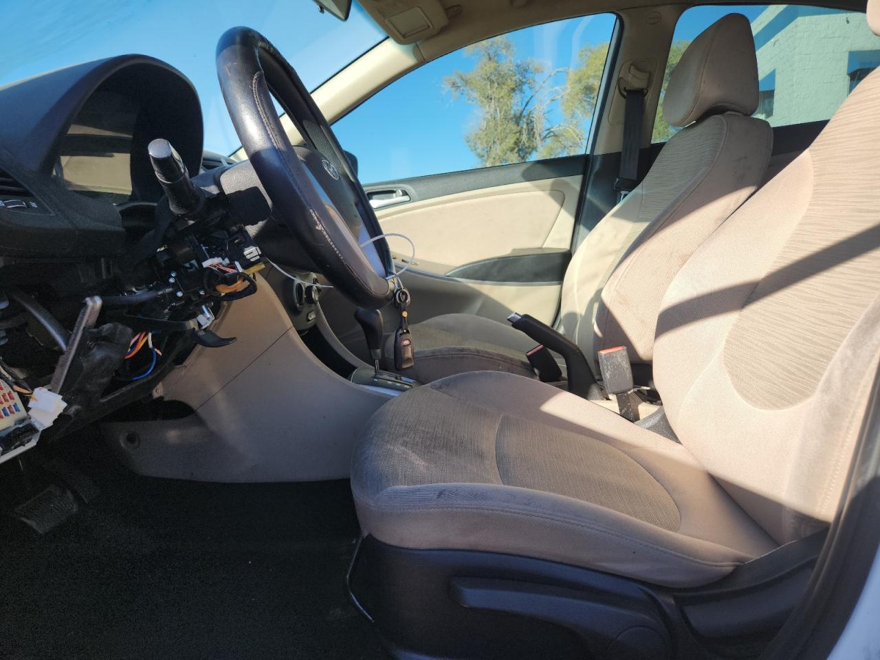 2016 HYUNDAI ACCENT