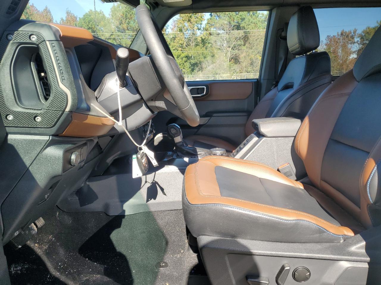 2024 FORD Bronco