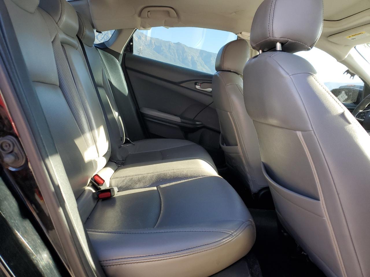 2016 HONDA CIVIC