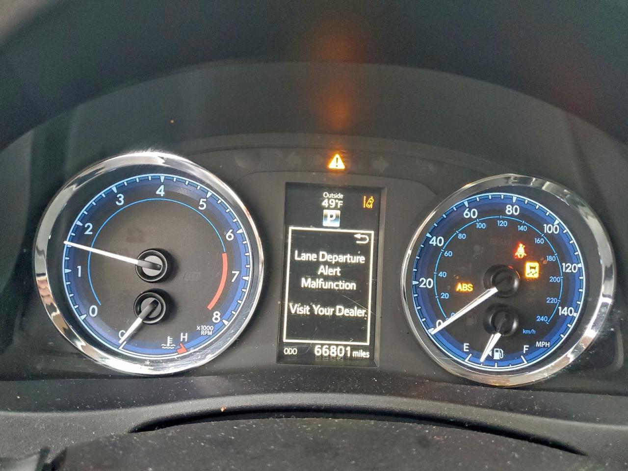 2017 TOYOTA COROLLA