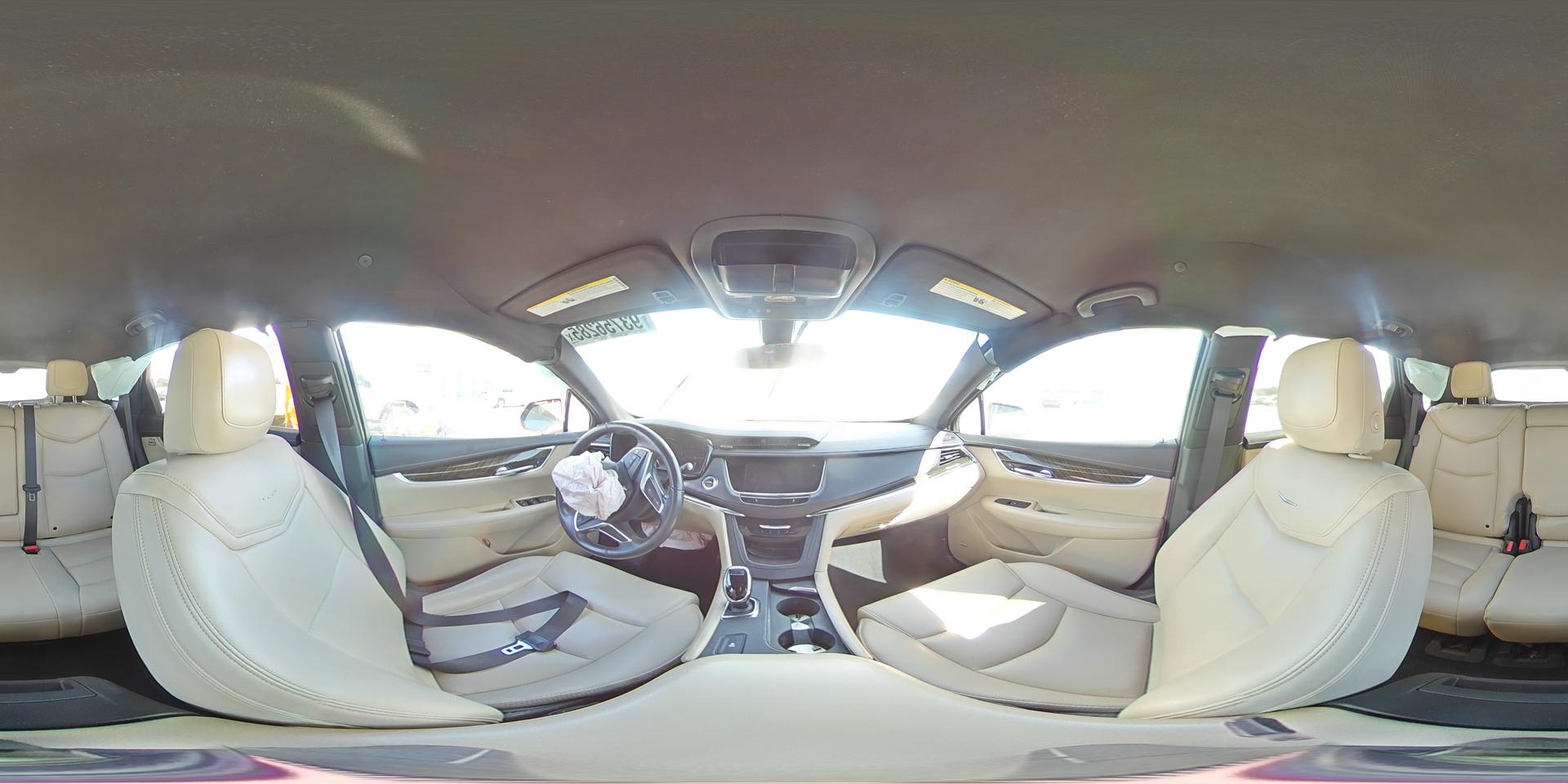2017 CADILLAC XT5