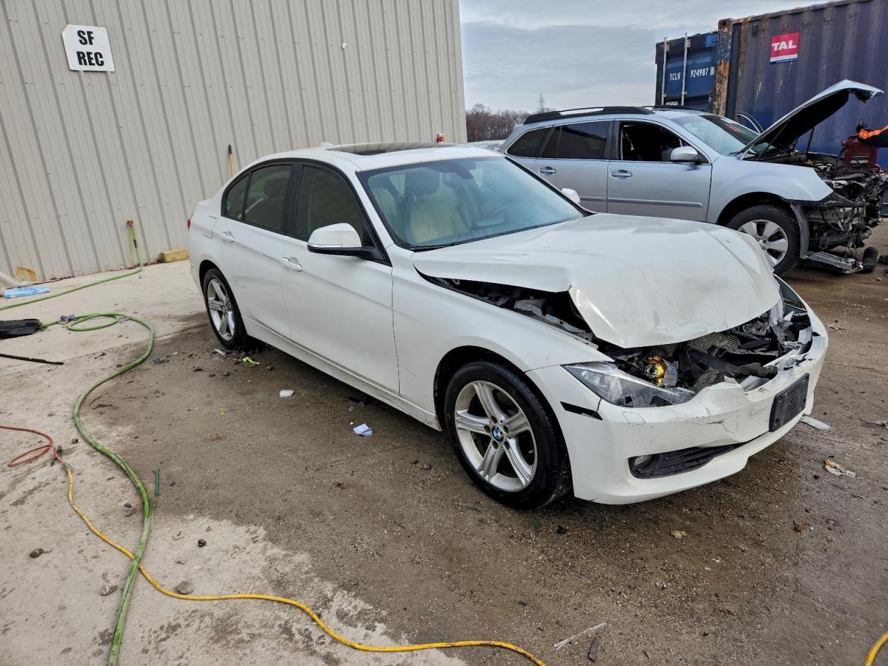 2014 BMW 3 SERIES