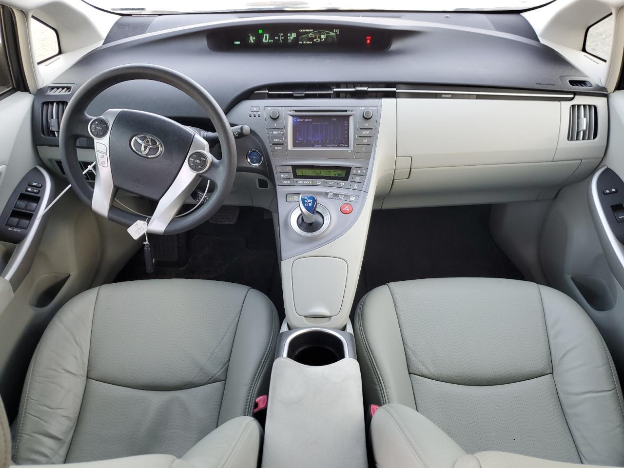 2013 TOYOTA PRIUS