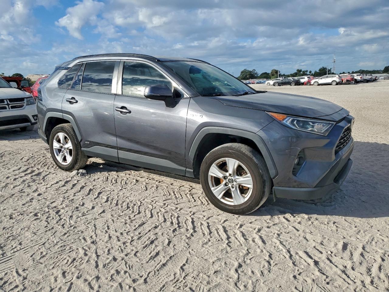 2019 TOYOTA RAV4