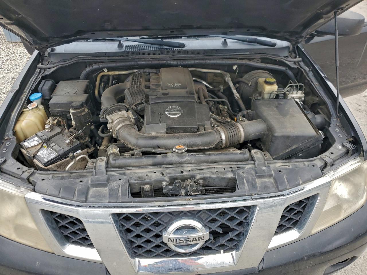 2015 NISSAN Frontier