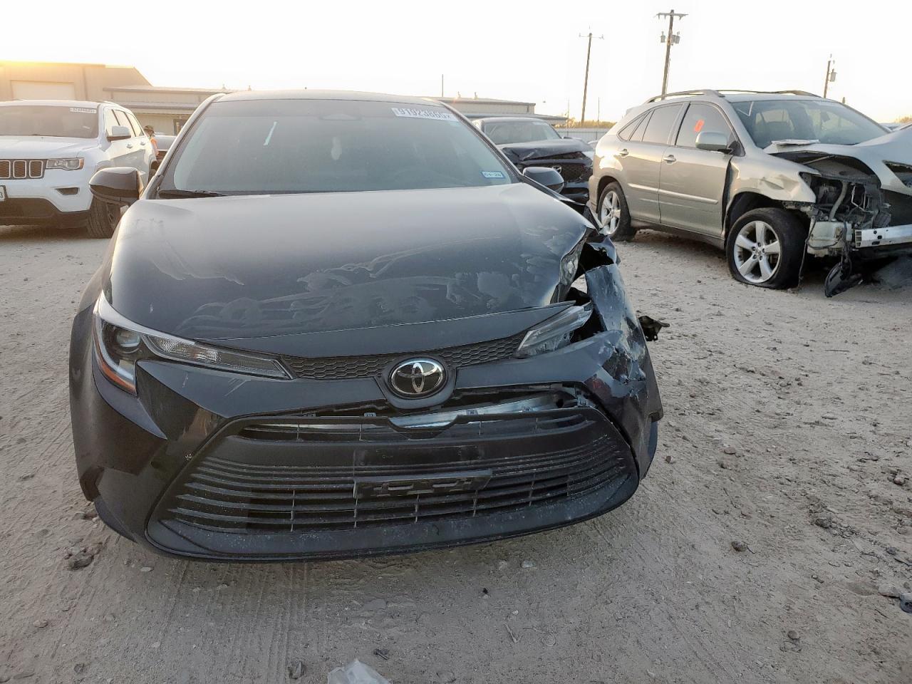 2024 TOYOTA COROLLA