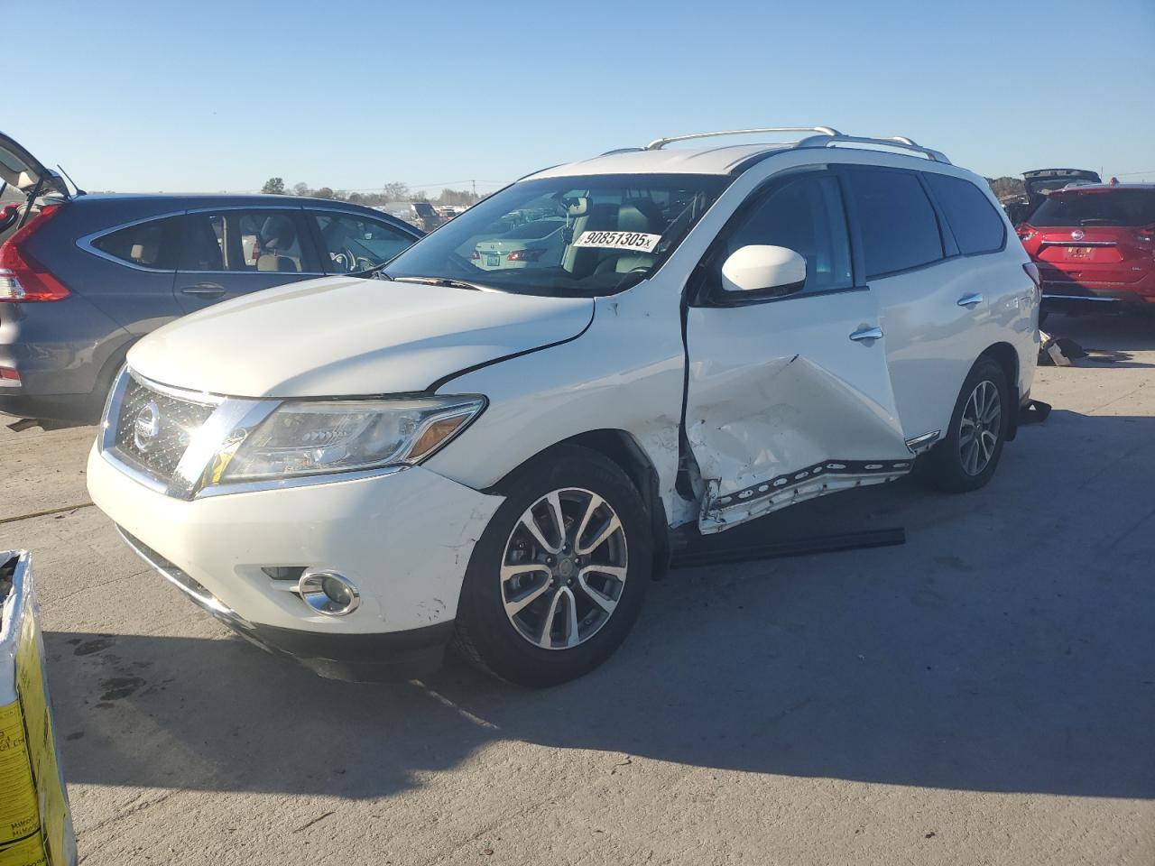 2016 NISSAN PATHFINDER