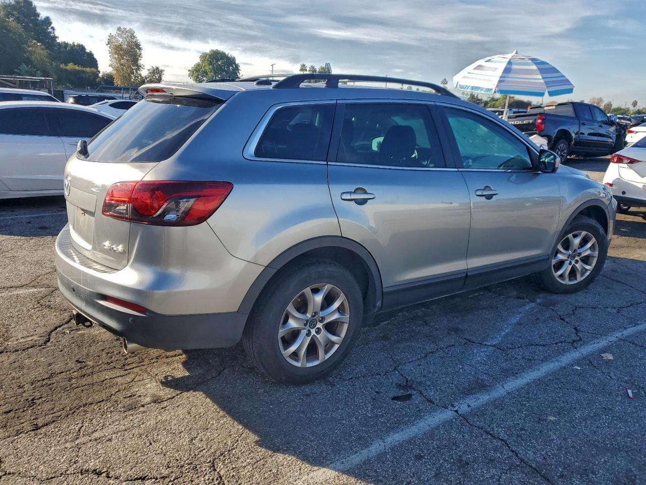 2014 MAZDA CX-9