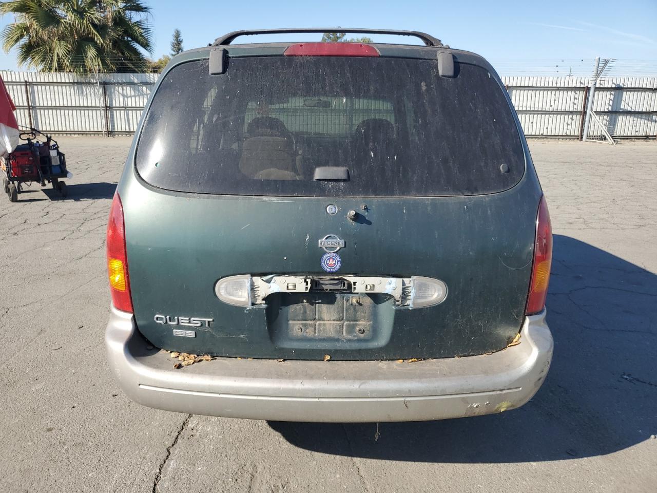 2000 NISSAN Quest