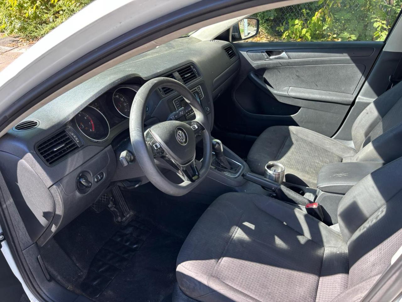 2016 VOLKSWAGEN JETTA