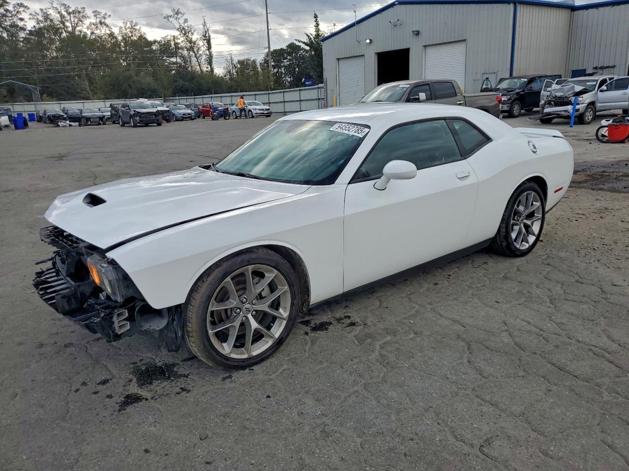2022 DODGE Challenger