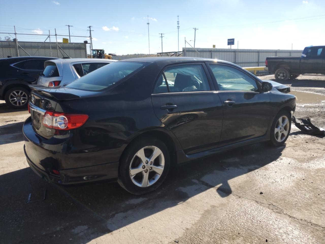 2012 TOYOTA COROLLA