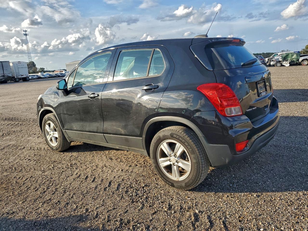 2017 CHEVROLET TRAX