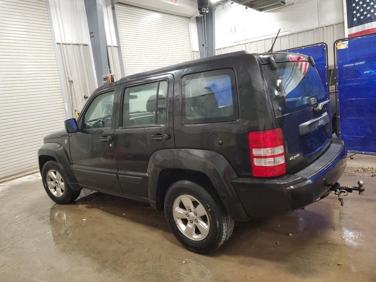 2012 JEEP Liberty