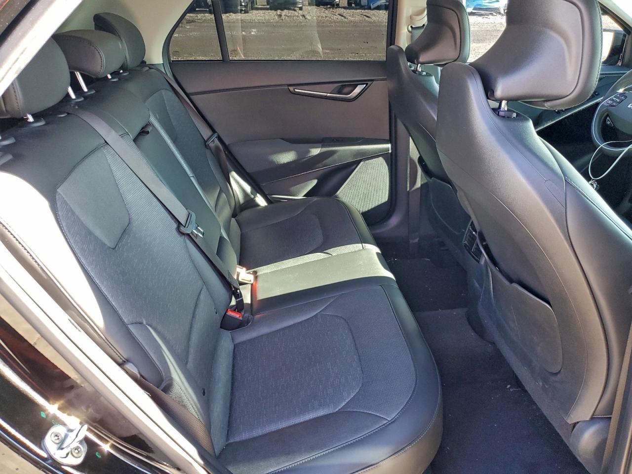 2023 KIA Niro