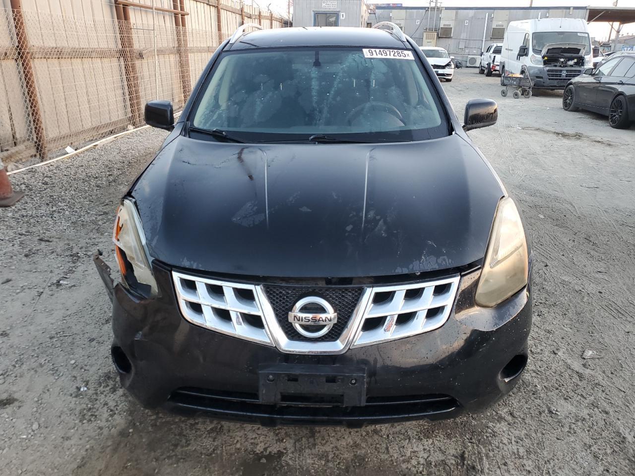 2015 NISSAN ROGUE