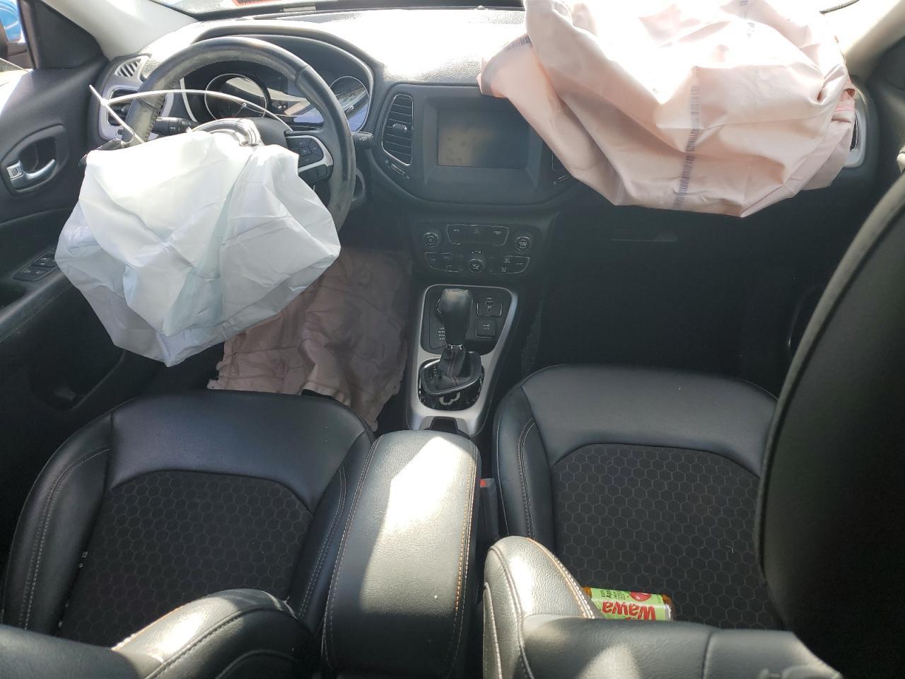 2020 JEEP Compass