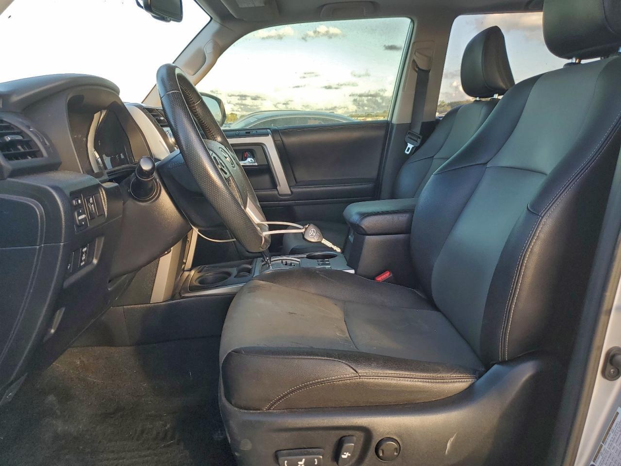 2017 TOYOTA 4Runner